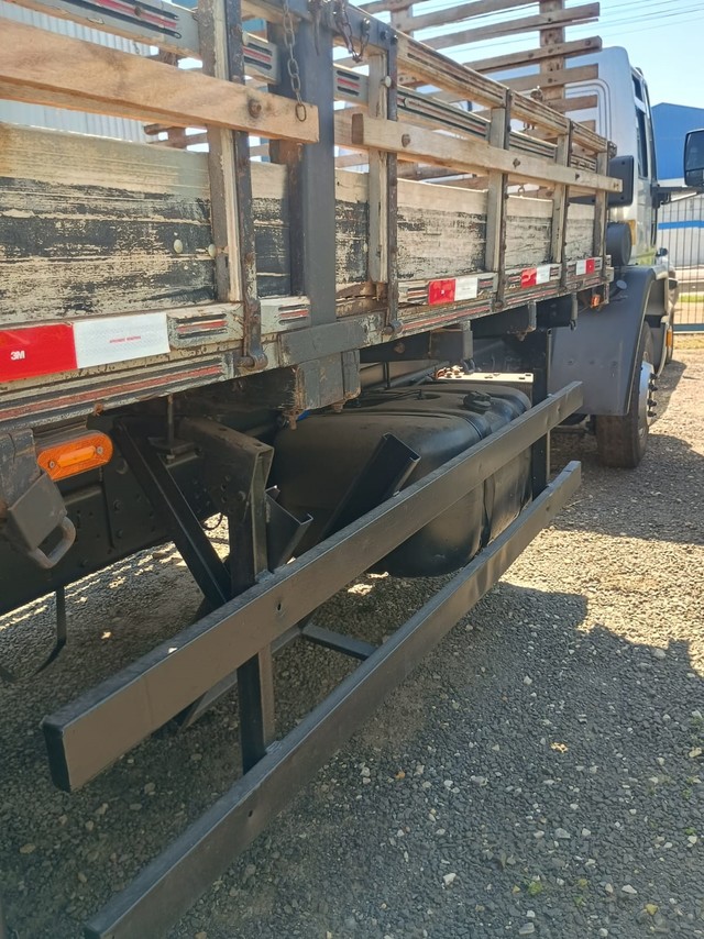 Ford Cargo1317 - 11/11 8