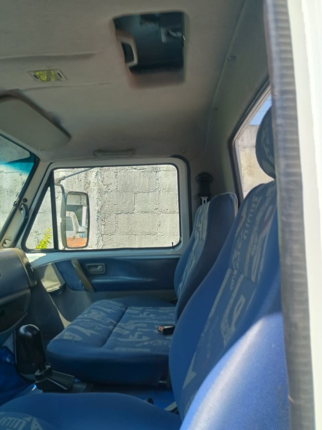 Volkswagen 8 120 - 05/05 6
