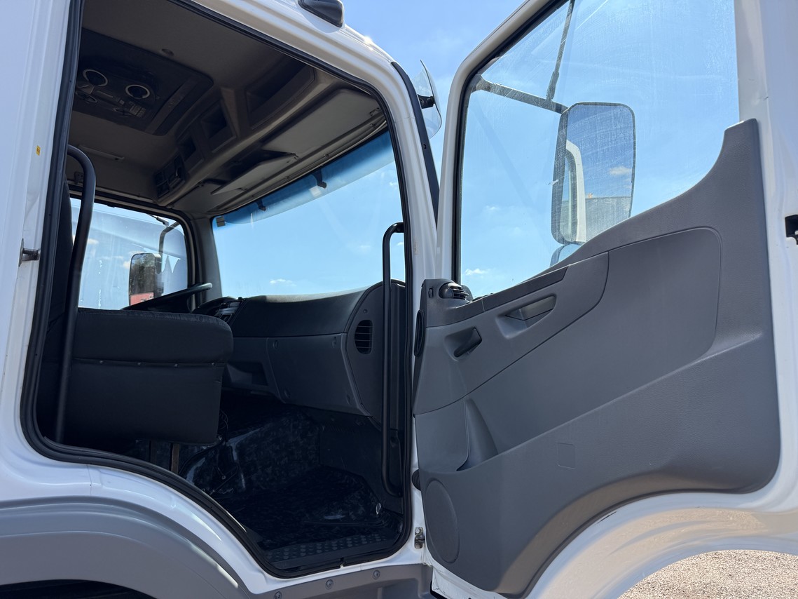 Mercedes Benz Atego 2425 - 11/11 15