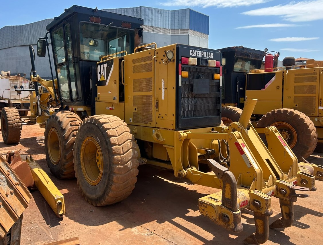 Caterpillar 140K - 18/18 5