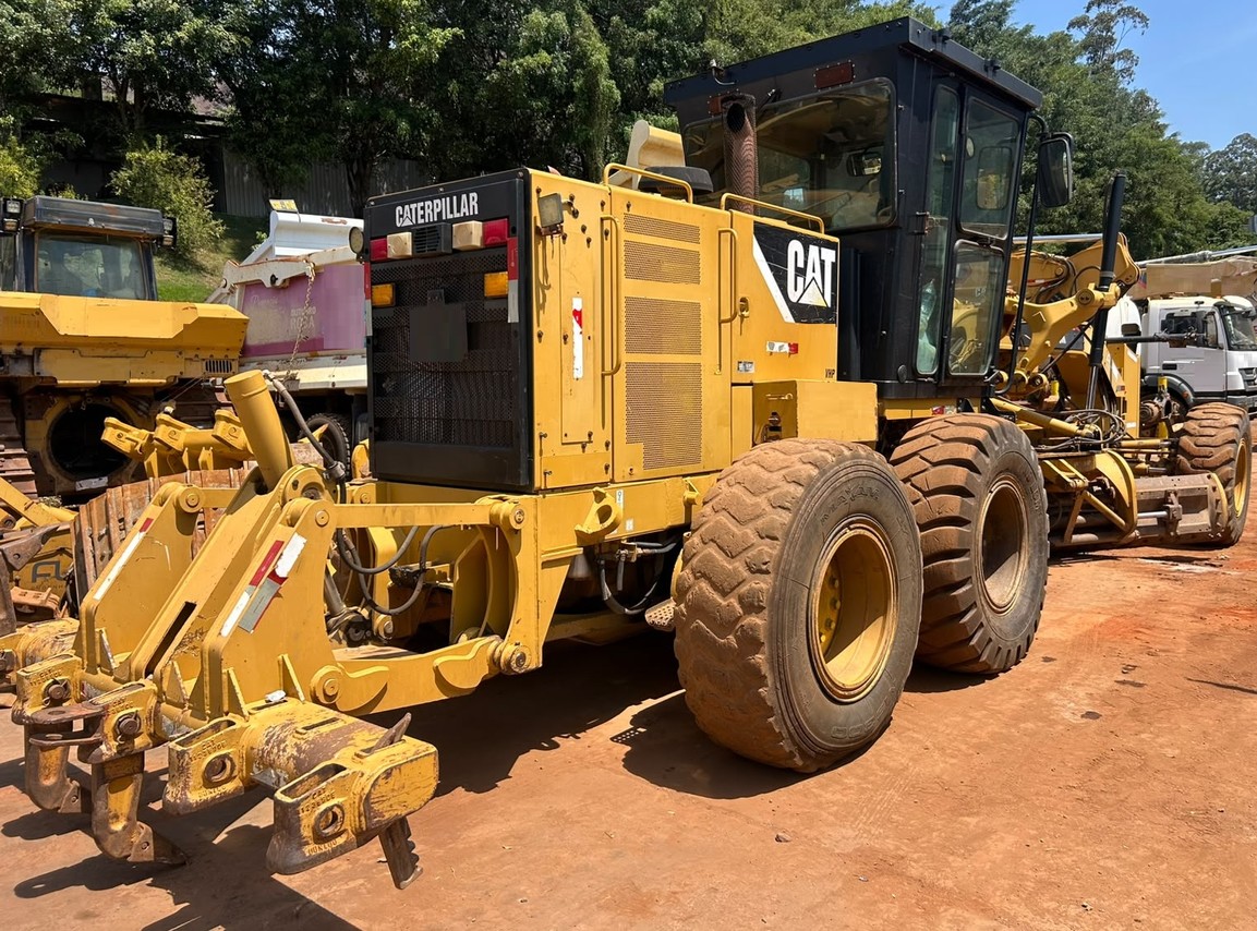 Caterpillar 140K - 18/18 7