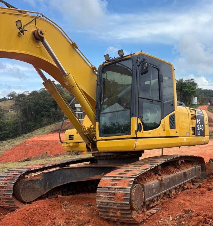 Komatsu PC240 - 13/13 5