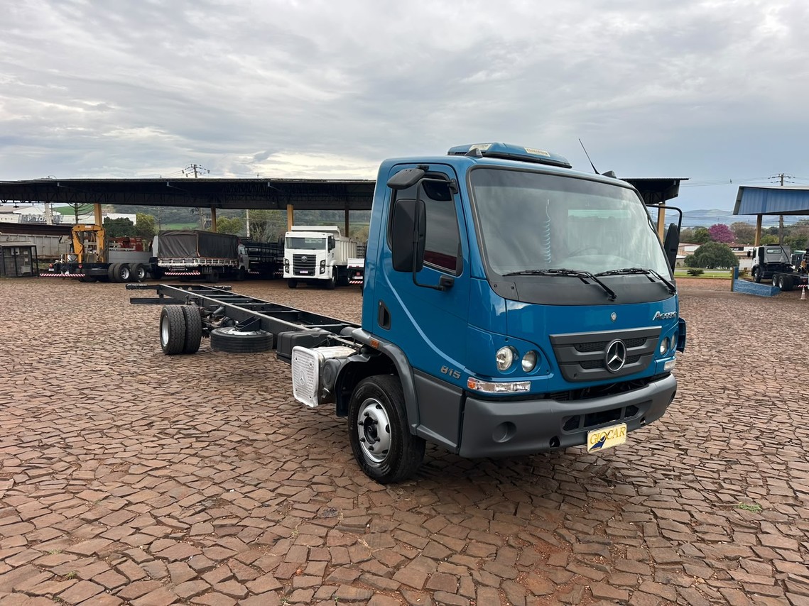 Mercedes Benz Accelo 815 - 15/16 2