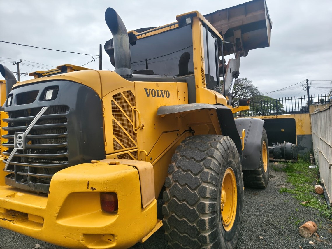 Volvo L90F - 17/17 3