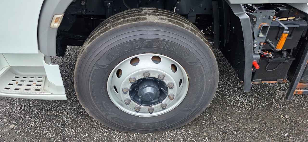 DAF XF FTT 530 - 24/24 17