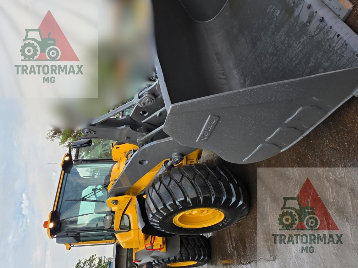 Volvo L90F - 22/22 4