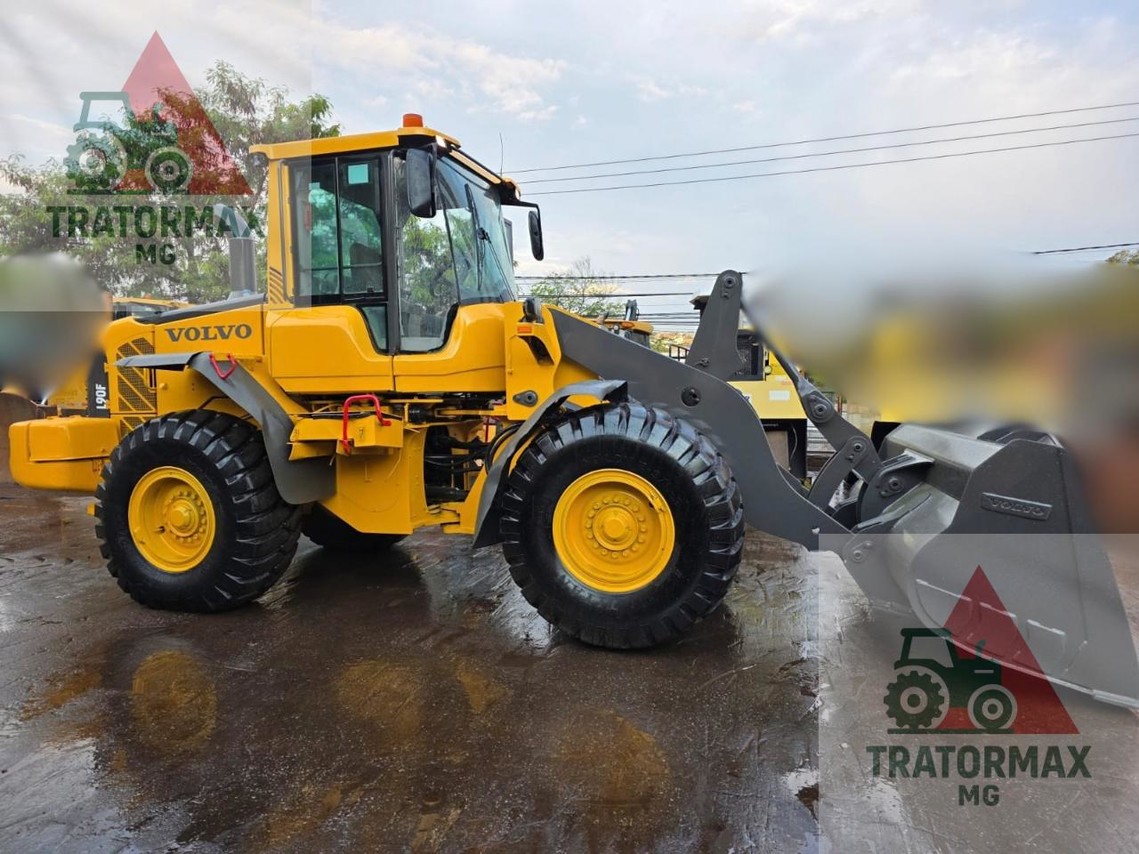 Volvo L90F - 22/22 6