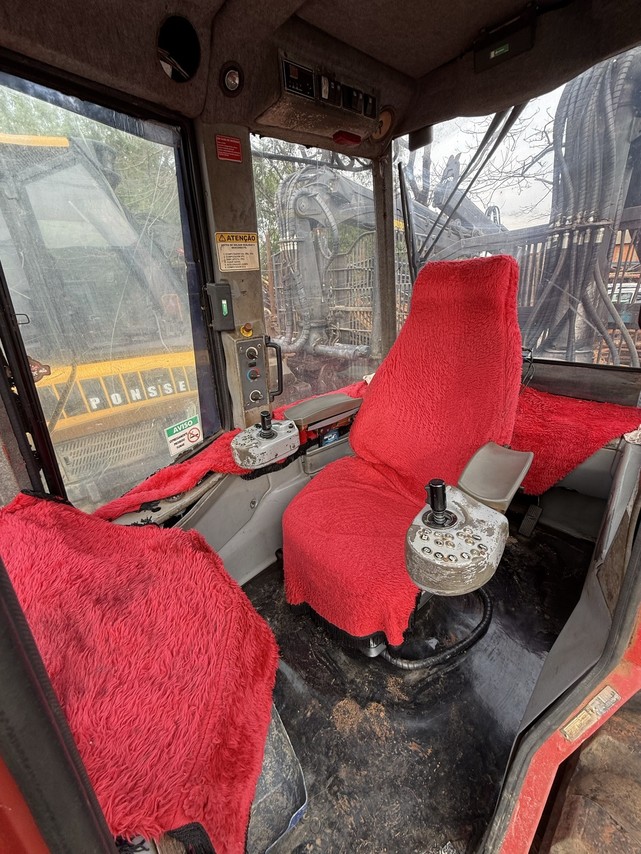 Valmet 890.3 - 07/07 7