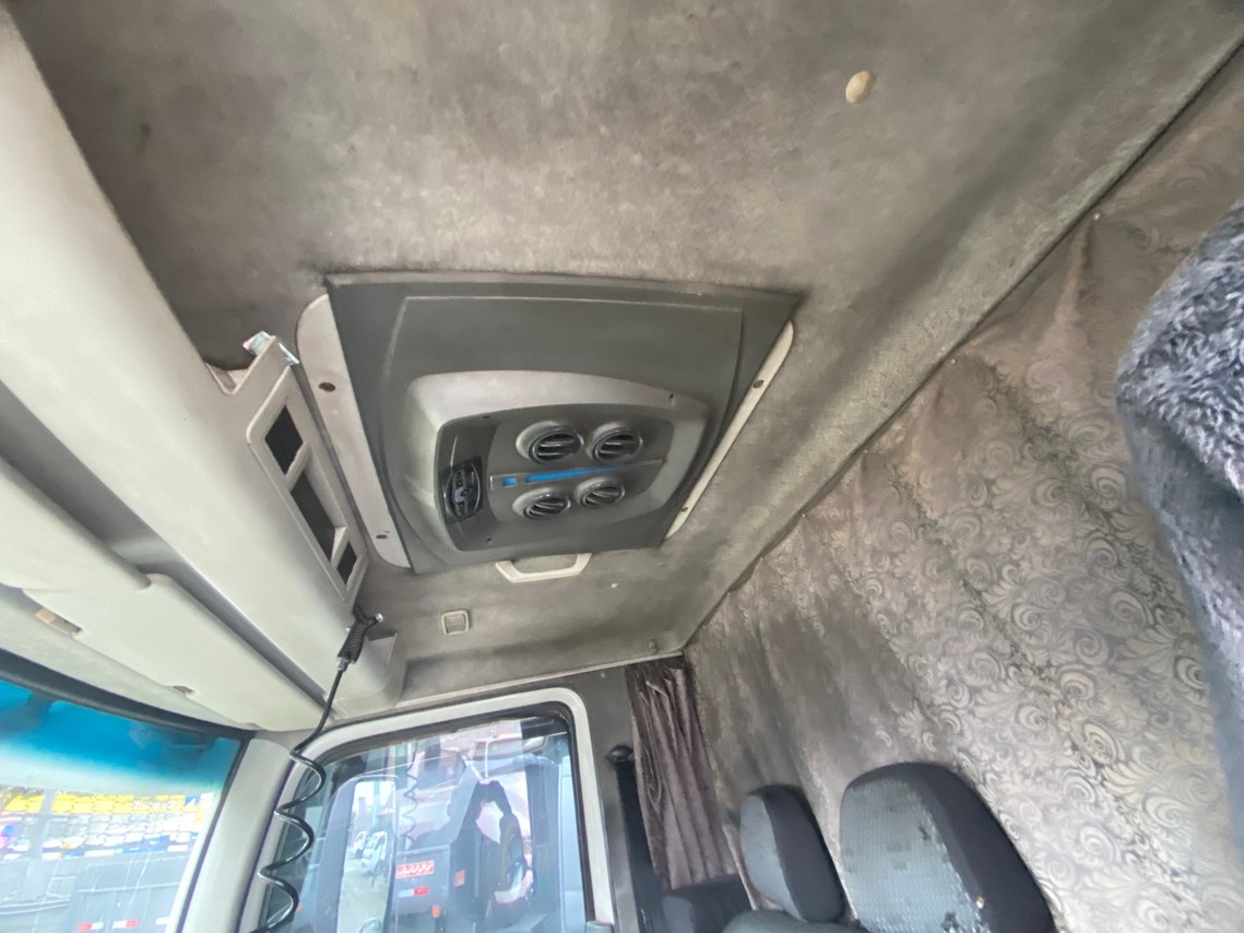 Volkswagen 24-250 E Constellation 3-Eixos - 09/10 13
