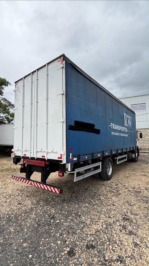 Volkswagen 17-230 E Constellation (DIESEL)(E5) - 19/20 5