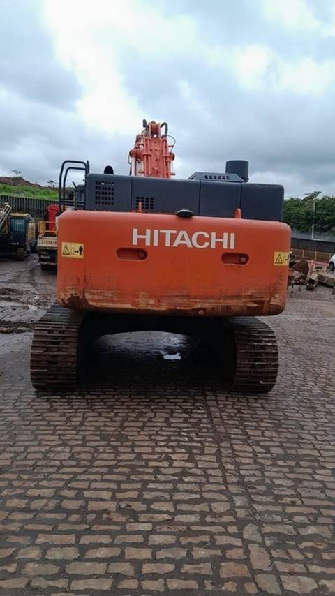 Hitachi ZX470 - 16/16 5