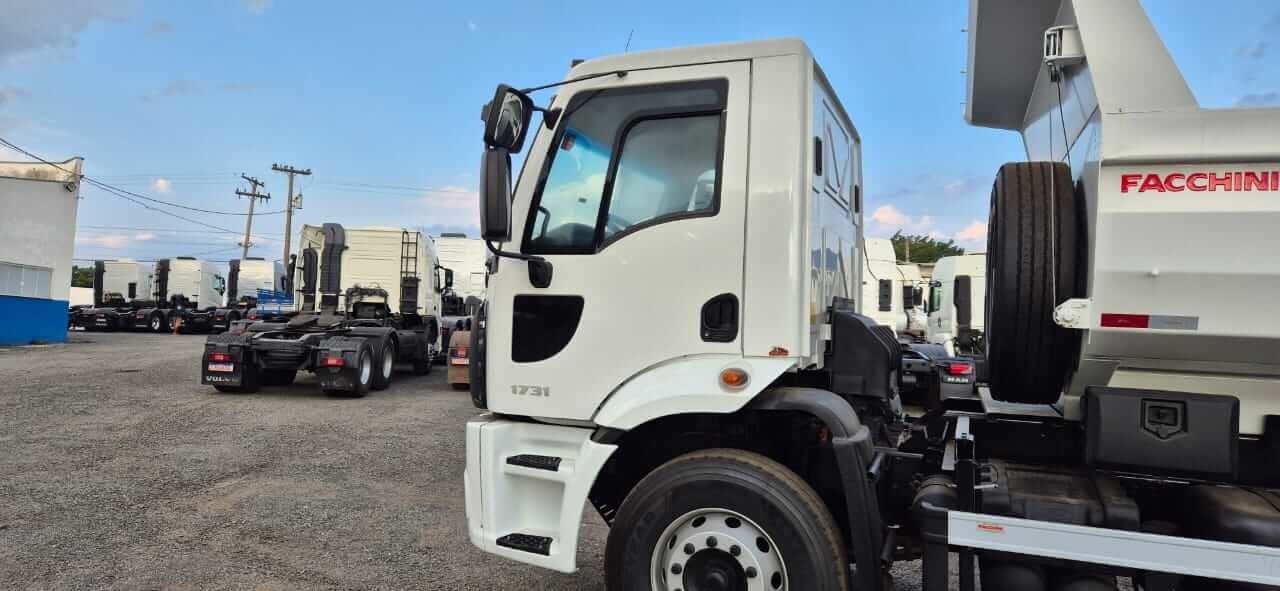 Ford Cargo 1731 - 18/19 8