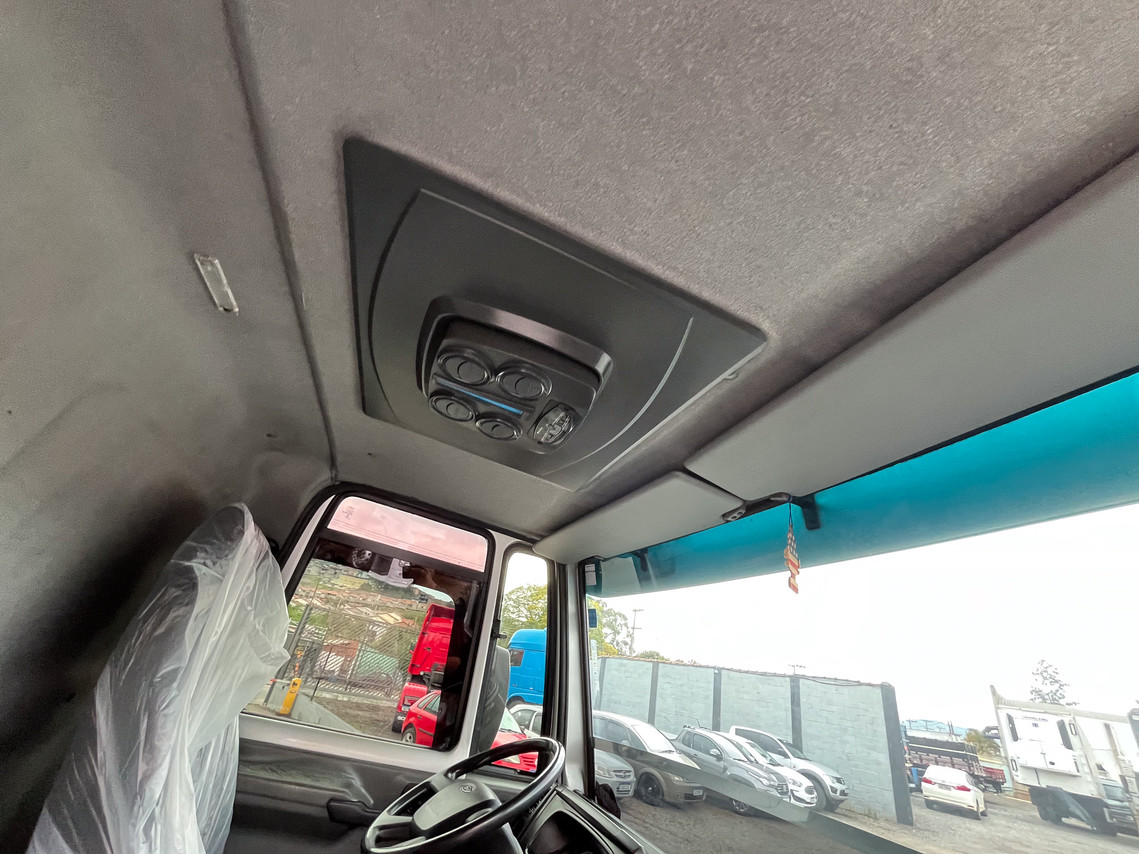 Ford Cargo816 - 15/16 2