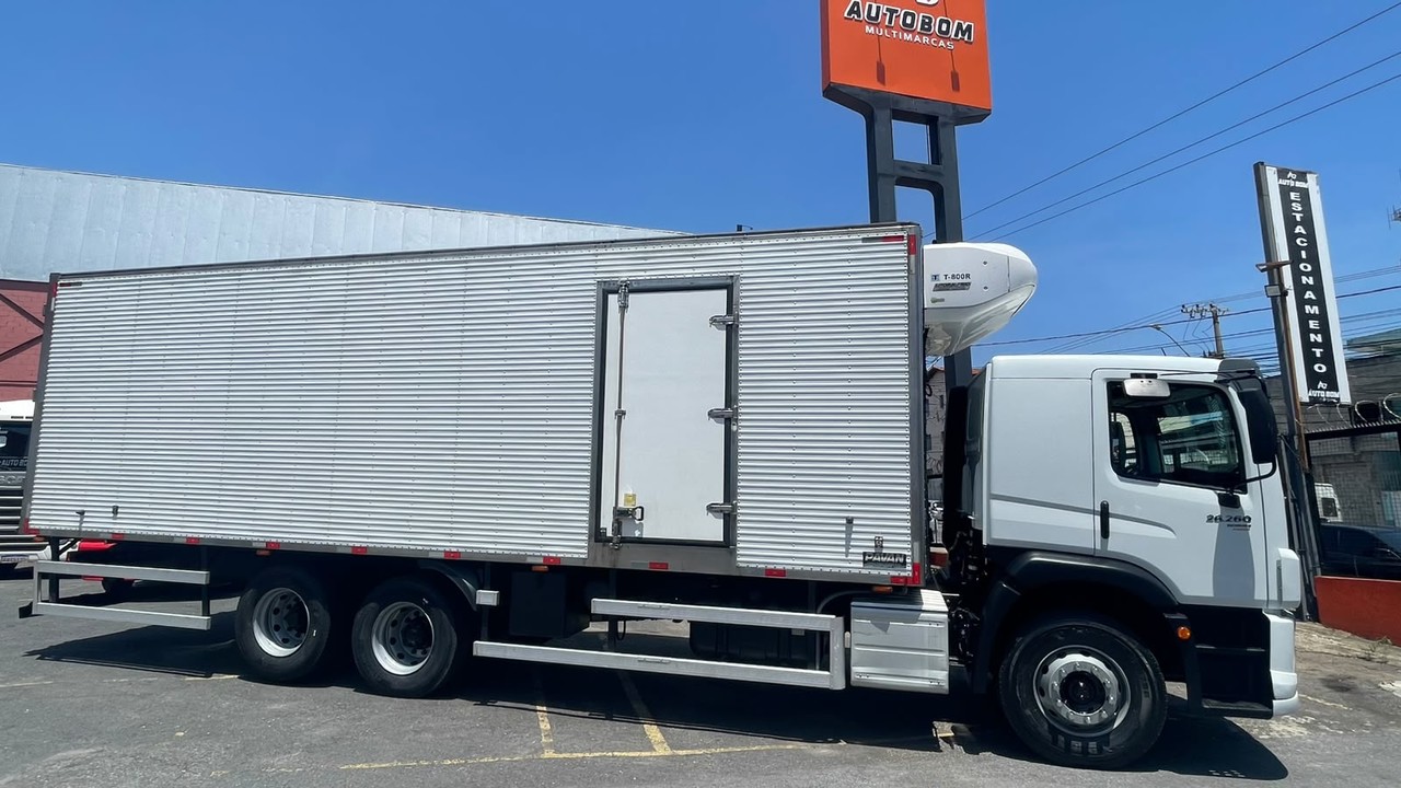 Volkswagen 26-260 Constellation 6x2 (E6) - 24/25 11