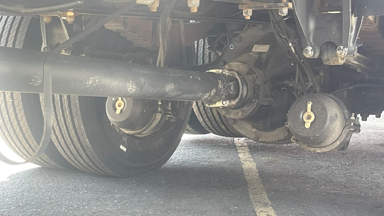 Volkswagen 26-260 Constellation 6x2 (E6) - 24/25 20