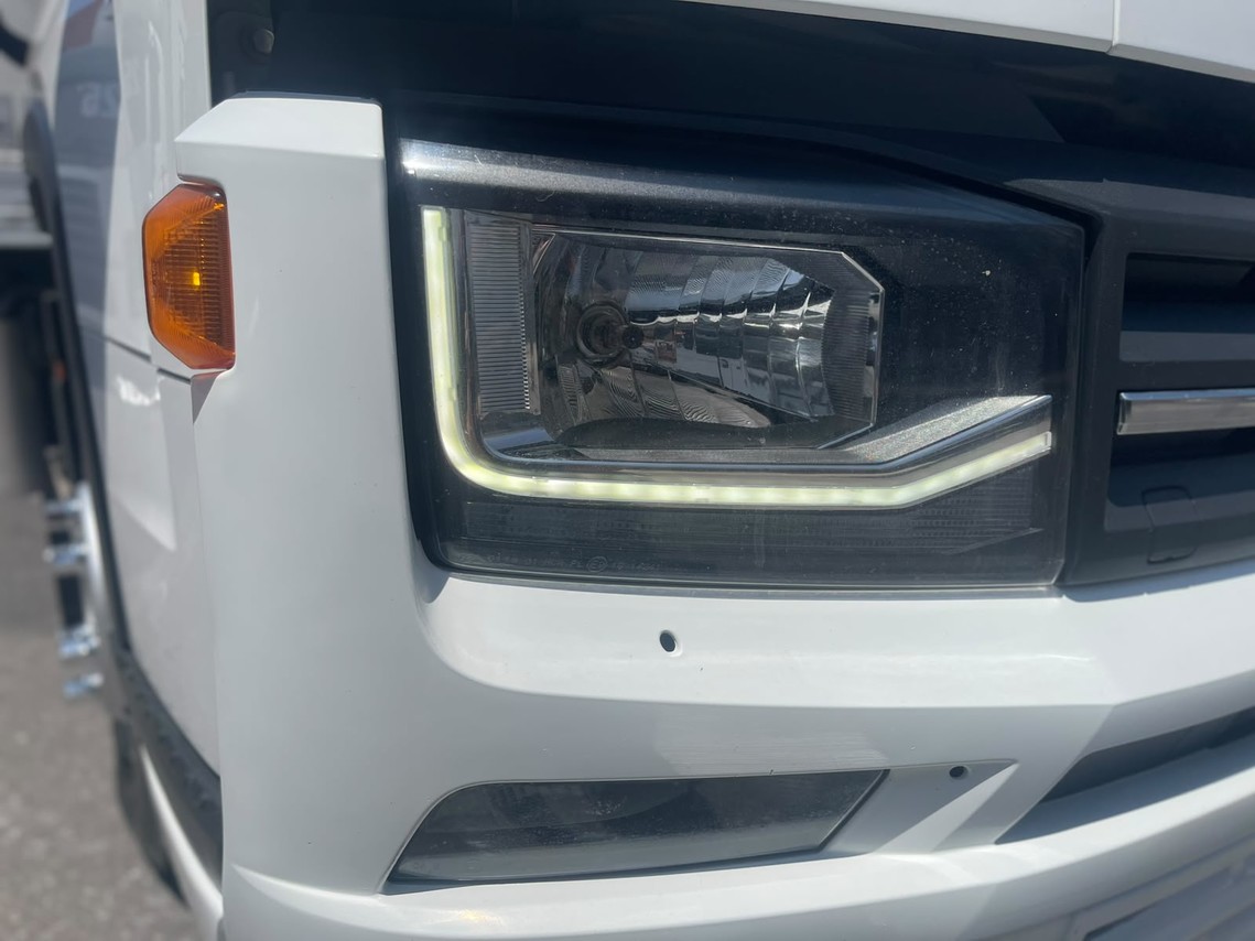 Volkswagen 11-180 Delivery  -  5