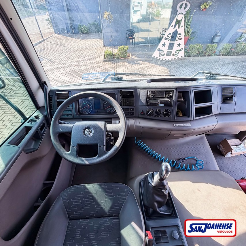 Volkswagen 24-280 E Constellation 6x2 - 19/20 18