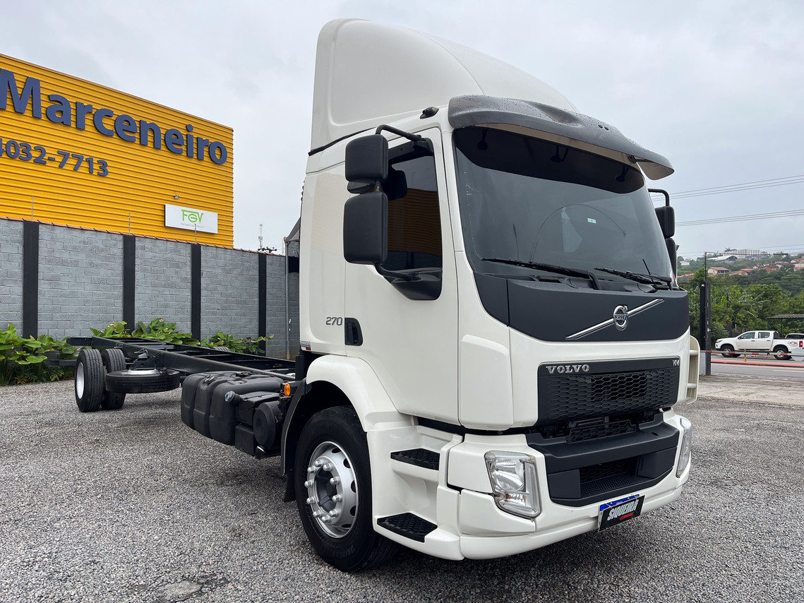 Volvo VM 270 - 15/16 2