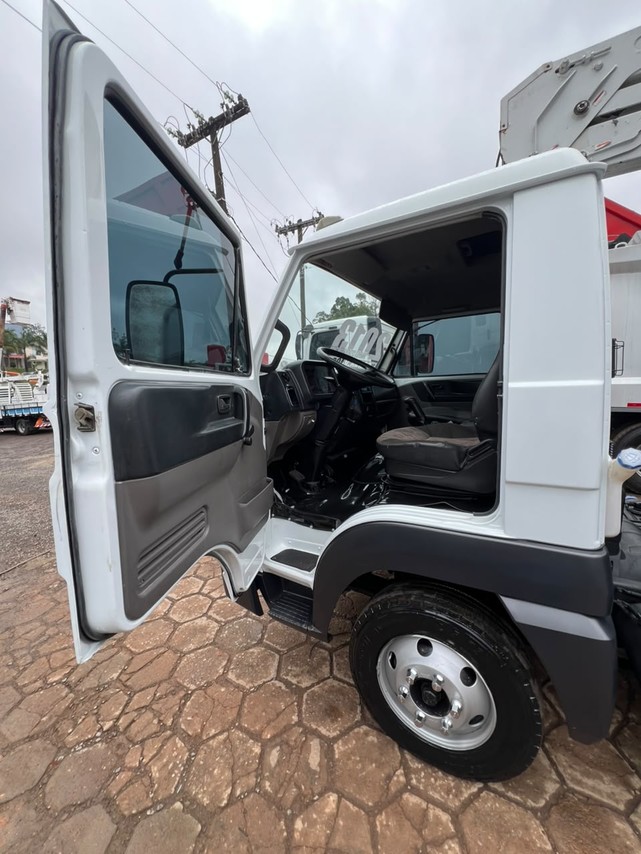 Volkswagen 8 160 - 13/13 13