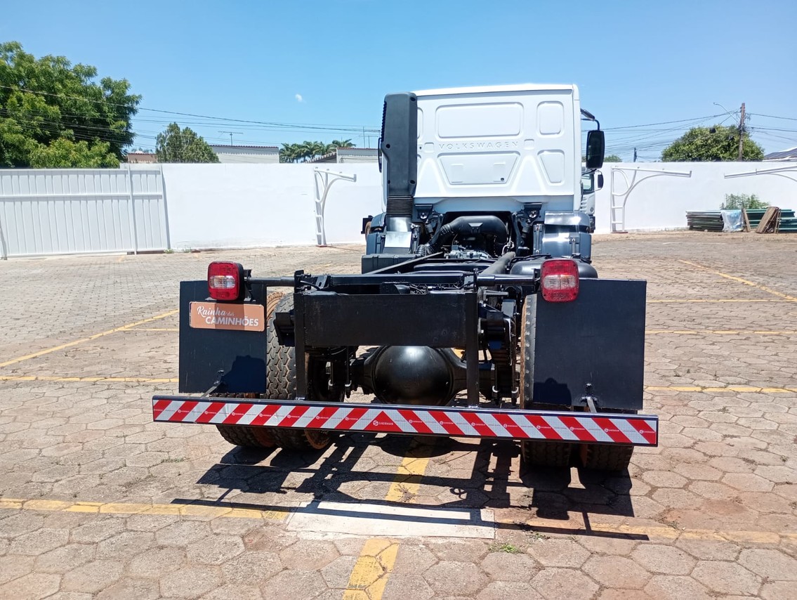 Volkswagen 17-260 Constellation Robust - 21/22 5