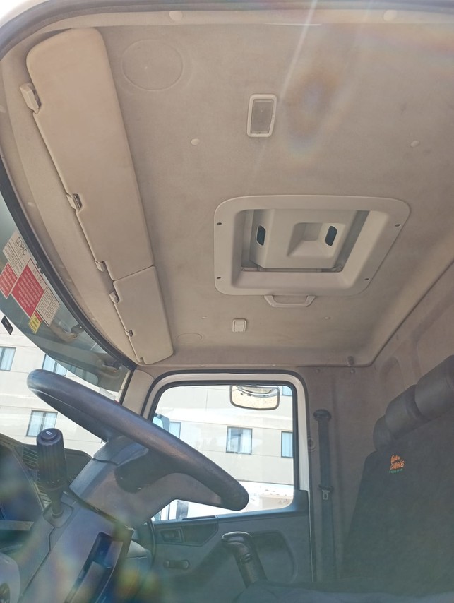 Volkswagen 17-260 Constellation Robust - 21/22 12