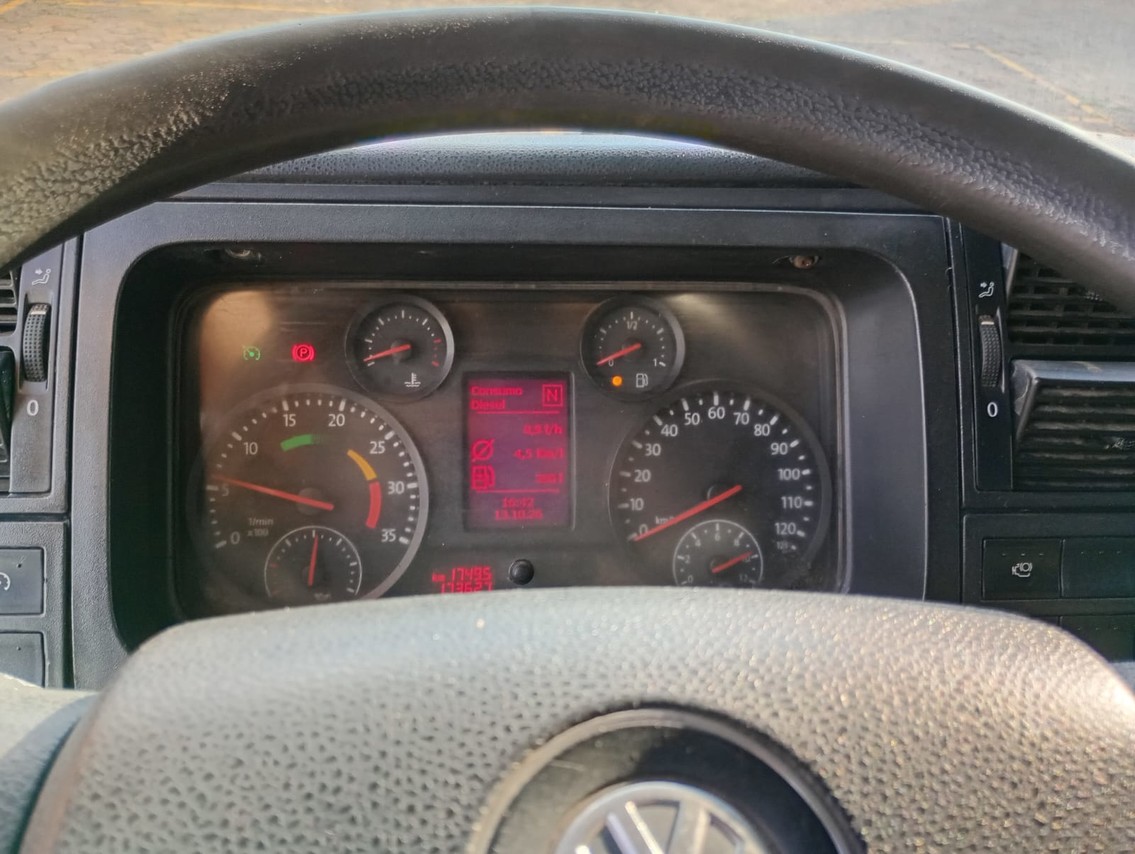 Volkswagen 17-260 Constellation Robust - 21/22 8