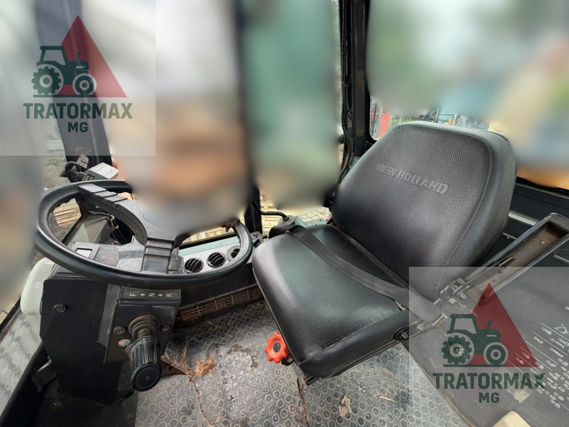 New Holland 12D - 18/18 2