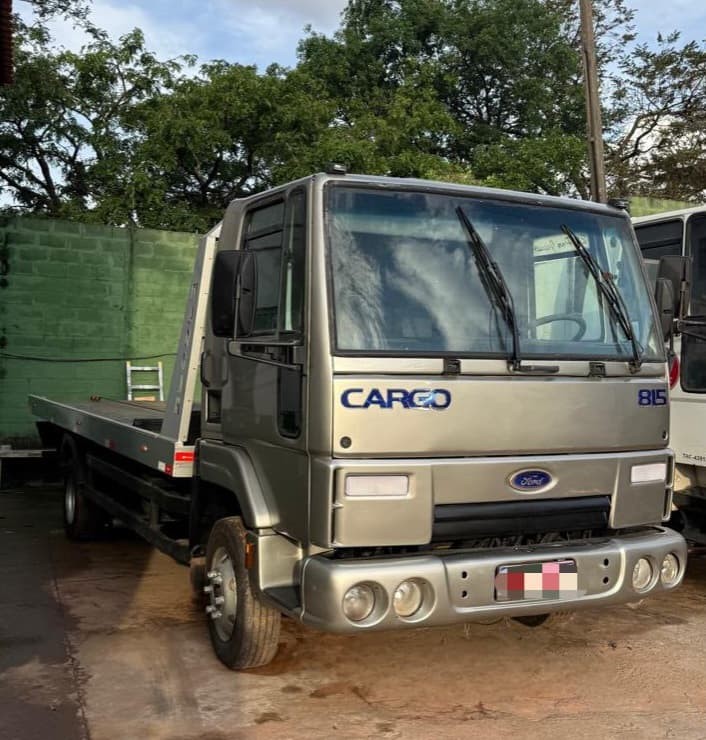 Ford Cargo815 - 12/12 2