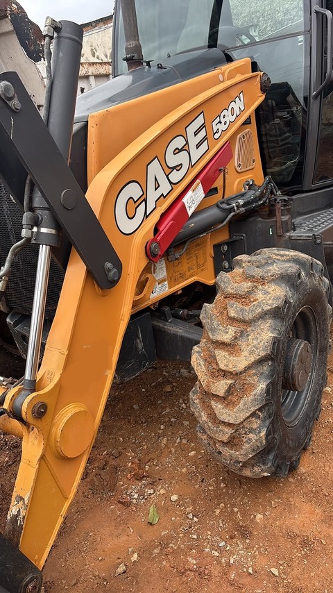 Case 580N - 20/20 5