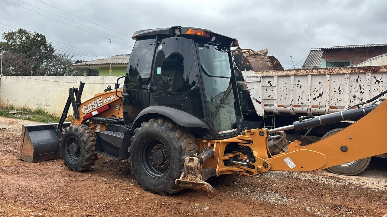 Case 580N - 20/20 7