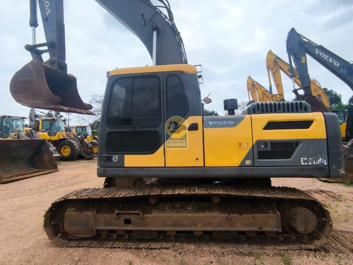 Volvo EC210 - 20/20 2