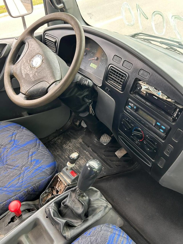 Mercedes Benz Accelo 915 - 10/10 3