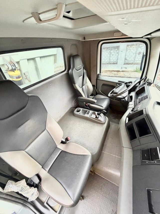 Volkswagen VW 31320 - 24/25 17