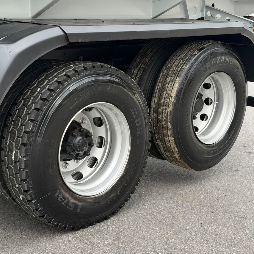 Volkswagen 24-260 Constellation 6x2 - 22/23 18