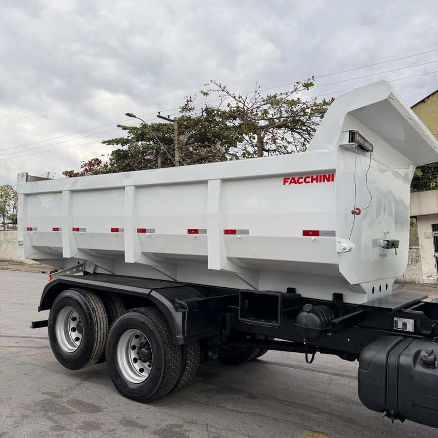 Volkswagen 24-260 Constellation 6x2 - 22/23 20