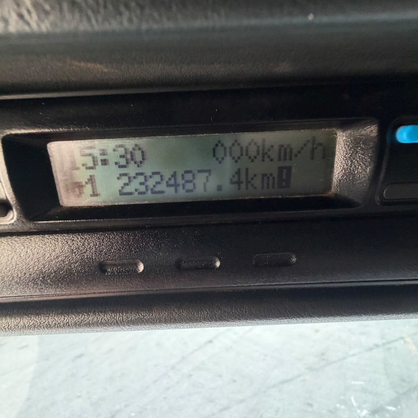 Volkswagen 29-520 6x4 Meteor - 22/23 5