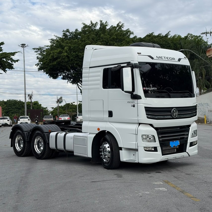 Volkswagen 29-520 6x4 Meteor - 22/23 7