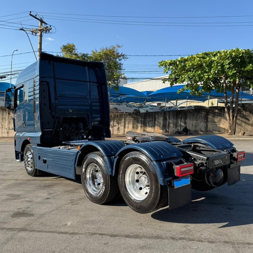 Volkswagen 28-480 6x2 Meteor - 24/25 6