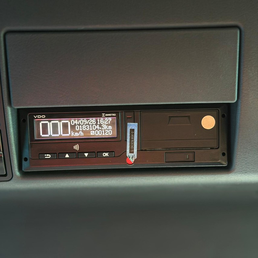 Volkswagen 28-480 6x2 Meteor - 24/25 13