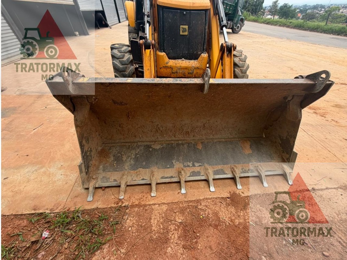 JCB 3CX - 23/23 3