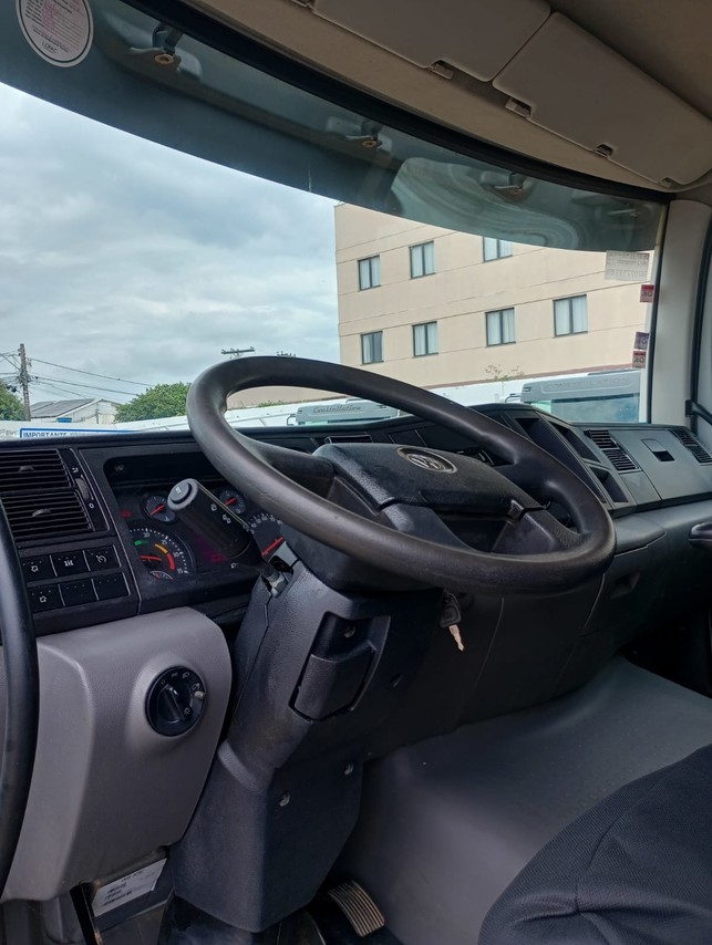 Volkswagen 17-260 Constellation Robust - 21/22 13