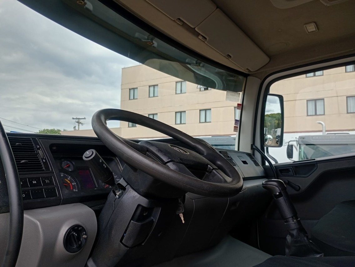 Volkswagen 17-260 Constellation Robust - 21/22 14