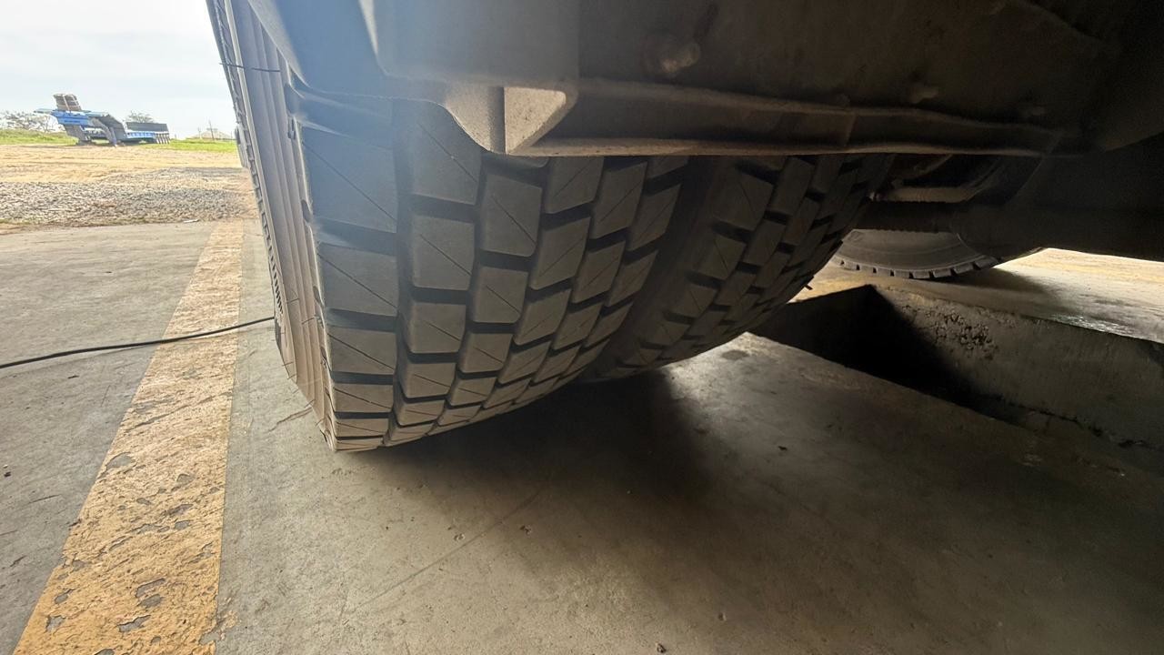 Mercedes Benz Actros 2651 - 18/18 10