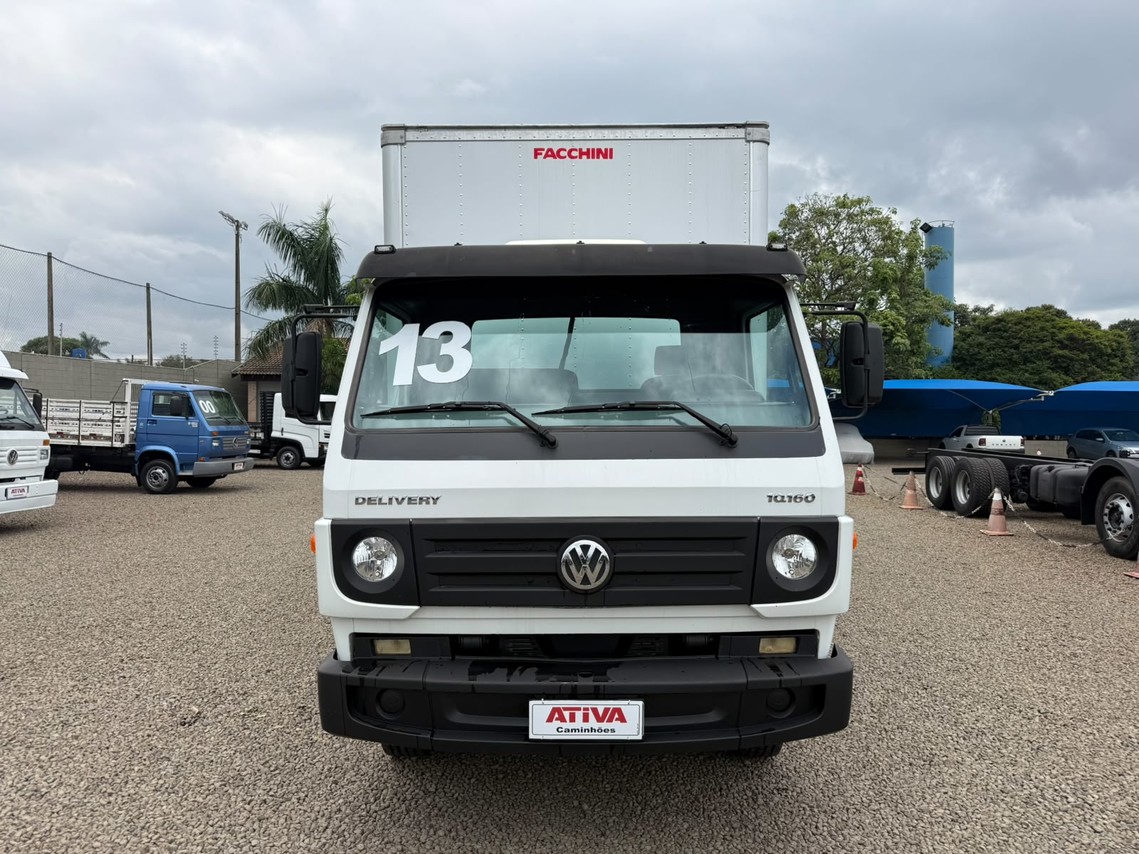 Volkswagen 10-160 E Delivery - 13/13 3