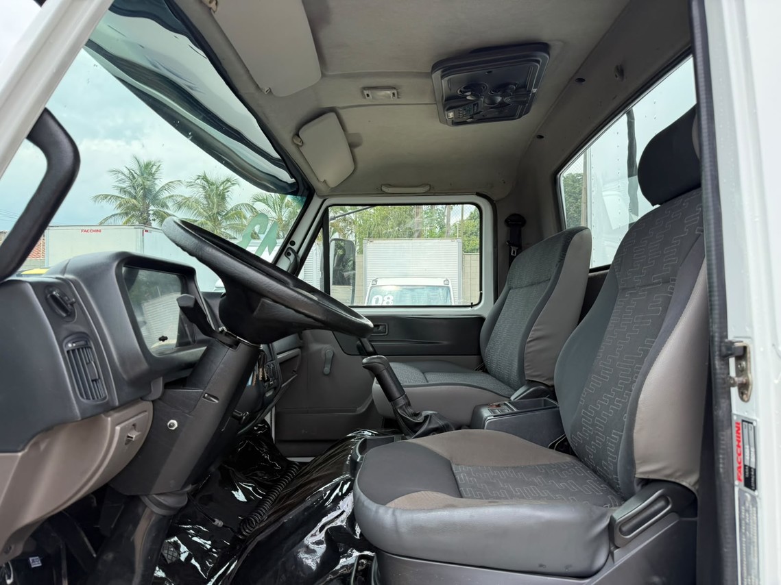 Volkswagen 10-160 E Delivery - 13/13 7