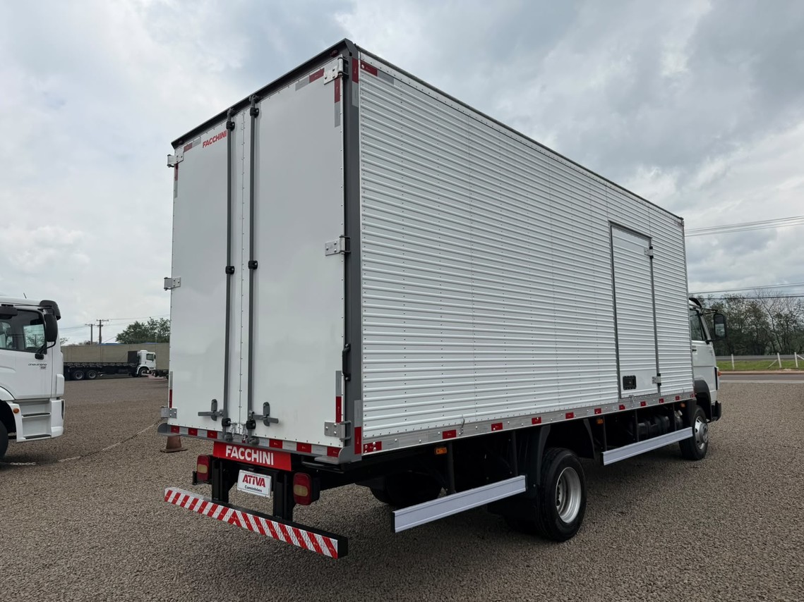 Volkswagen 10-160 E Delivery - 15/15 6