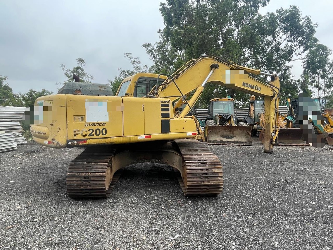 Komatsu PC200 - 05/05 5