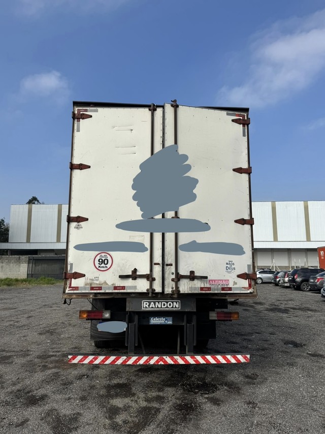 Ford Cargo2429 - 18/19 3
