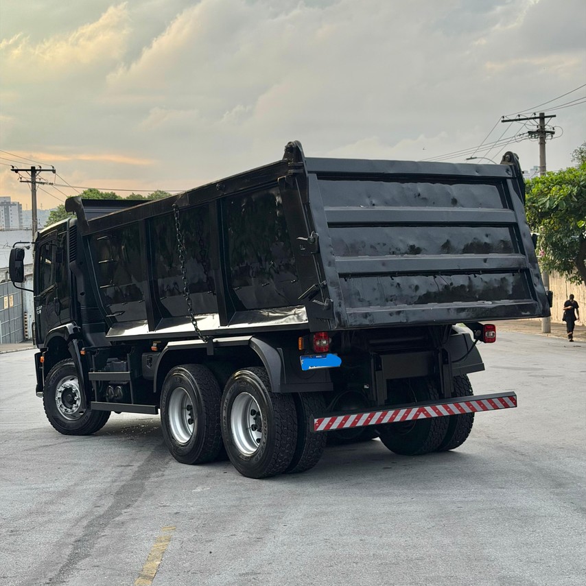 Volkswagen 31-330 E Constellation 6x4 - 21/22 5