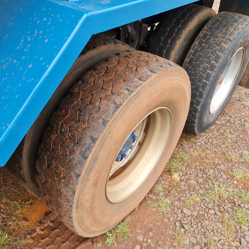 Ford Cargo2422 - 05/05 10